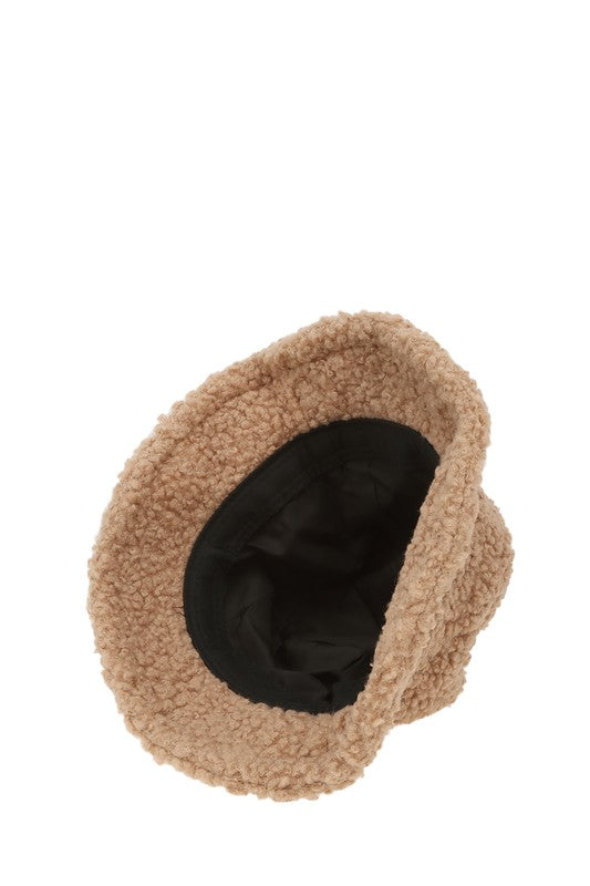 FUZZY BUCKET HAT